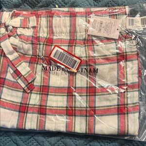 Universal Thread Red and White Plaid Pajama Pants
